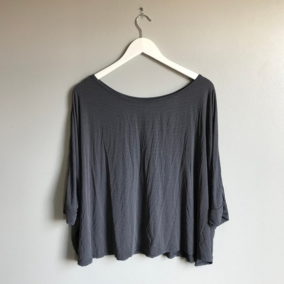 Beyond Yoga Tops - Beyond Yoga Oversized Gray and Black Tee